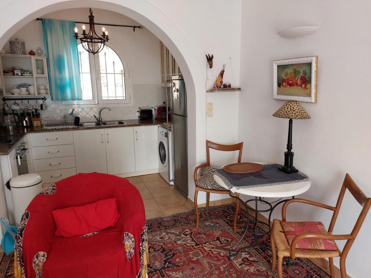 Tranquil Villa With Sea View In Ammopi Karpathos อาโมปี ภายนอก รูปภาพ
