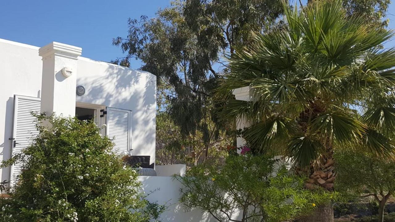 Tranquil Villa With Sea View In Ammopi Karpathos อาโมปี ภายนอก รูปภาพ