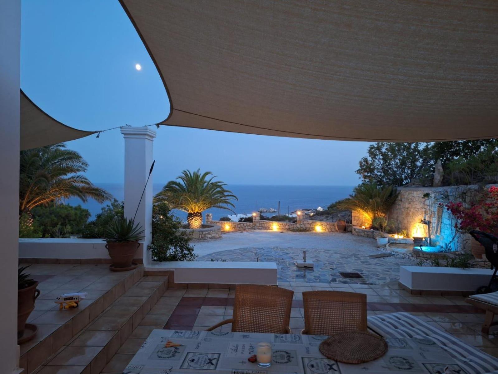 Tranquil Villa With Sea View In Ammopi Karpathos อาโมปี ภายนอก รูปภาพ